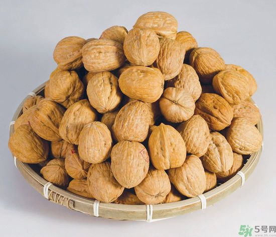 胡桃可以減肥嗎？吃胡桃有什么好處？