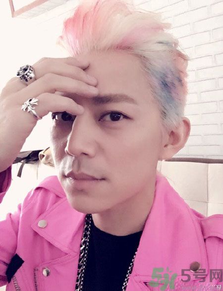 何炅為什么弄彩虹頭？什么是彩虹頭？