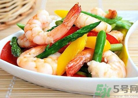 蝦膏燴蘆筍怎么做？蝦膏燴蘆筍的做法？