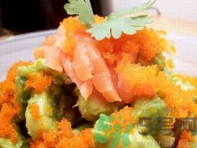 燻鮭魚沙拉怎么做？燻鮭魚沙拉的做法？