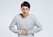 一生氣就胃疼是怎么回事啊？生氣胃疼怎樣快速緩解？
