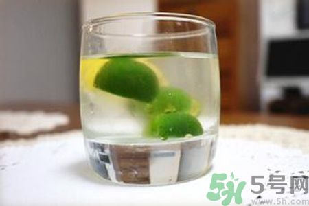 雪碧高格調喝法是怎樣的？雪碧高格調喝法視頻