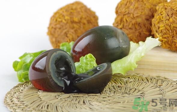 冬瓜和皮蛋一起吃能降火嗎？冬瓜能和皮蛋一起吃嗎？