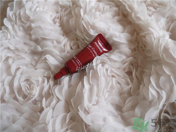 夢(mèng)妝花顏凝時(shí)菁華眼霜好用嗎？夢(mèng)妝花顏凝時(shí)菁華眼霜怎么樣？
