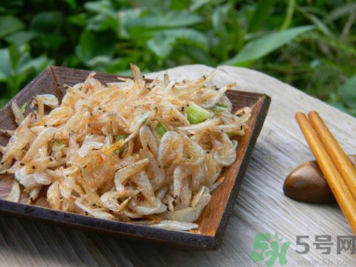 綠豆芽可以和蝦皮一起吃嗎？綠豆芽能和蝦皮一起吃嗎？