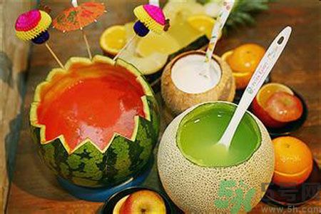 夏季吃什么可以防曬？夏季防曬不可以吃什么？