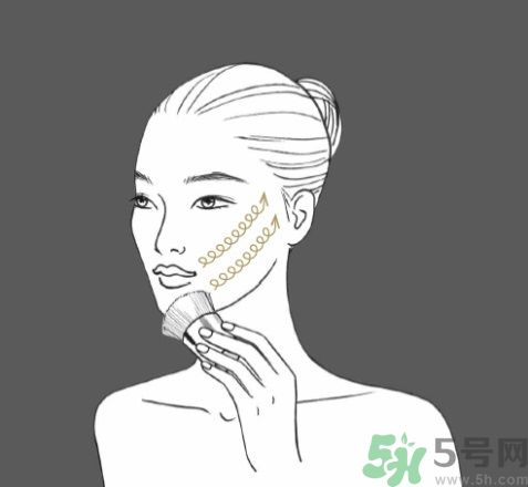 雅詩蘭黛白金級奢寵蘊能黑鉆奢華面膜怎么使用？雅詩蘭黛白金級奢寵蘊能黑鉆奢華面膜的使用方法？