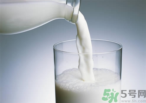 如何在家自制補(bǔ)水面膜？自制的面膜好用嗎？