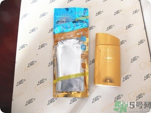 安耐曬為什么那么稀？安耐曬是水狀液體的嗎？