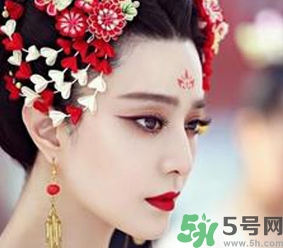 丹鳳眼是什么樣的？丹鳳眼怎么化妝好看？