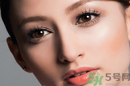 臥蠶怎么畫？臥蠶眼妝畫法步驟？