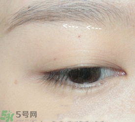 戴眼鏡怎么化妝？眼鏡妝怎么畫