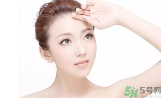 秋季皮膚過(guò)敏了怎么辦？秋季皮膚過(guò)敏吃什么好？