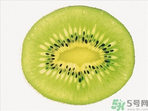 獼猴桃有酒味還能吃嗎？獼猴桃吃起來(lái)有股酒味