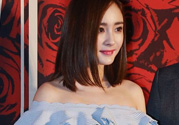 一字肩的衣服內(nèi)衣怎么穿？一字肩的衣服里面穿什么內(nèi)衣？