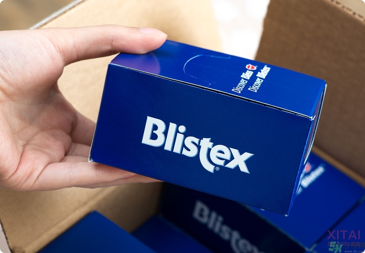 Blistex碧唇小藍罐好用嗎？怎么用？