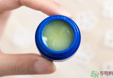 Blistex碧唇小藍罐好用嗎？怎么用？