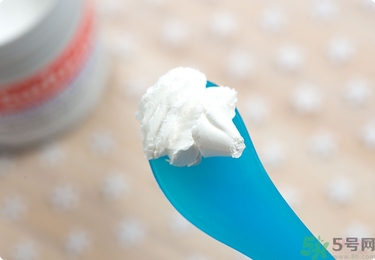 Sudocrem屁屁霜怎么用？sudocrem屁屁霜初生寶寶能用嗎？