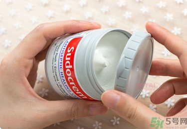 Sudocrem屁屁霜怎么用？sudocrem屁屁霜初生寶寶能用嗎？