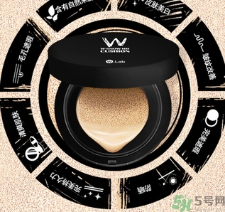 w.lab雪花氣墊黑色款怎么樣？w.lab雪花氣墊黑色和白色區(qū)別？