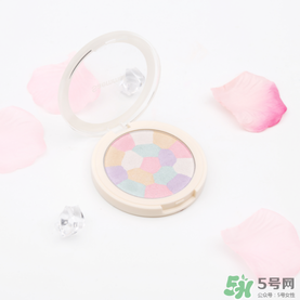 得鮮粉餅怎么樣？the saem修容粉好用嗎？