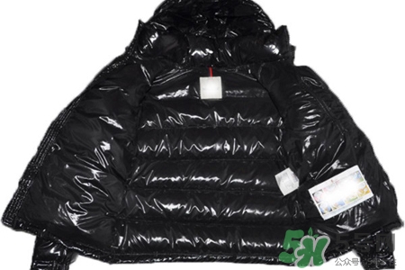 羽絨服可以脫水嗎？羽絨服能用洗衣機脫水嗎？
