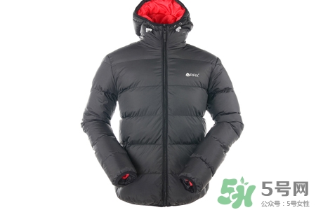 羽絨服需要干洗嗎？羽絨服干洗好還是水洗好？