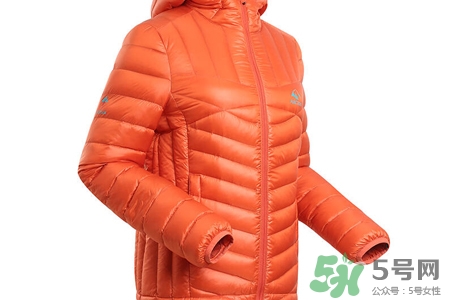 羽絨服需要干洗嗎？羽絨服干洗好還是水洗好？