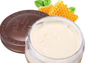 思親膚眼霜怎么樣？skin food眼霜適合年齡