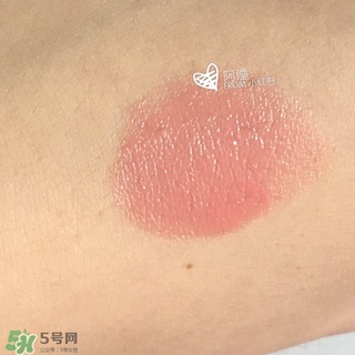 美寶蓮好氣色輕唇膏哪個顏色好看？美寶蓮好氣色輕唇膏試色