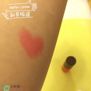 謎尚line friends染唇液真假 謎尚line friends染唇液真假鑒別
