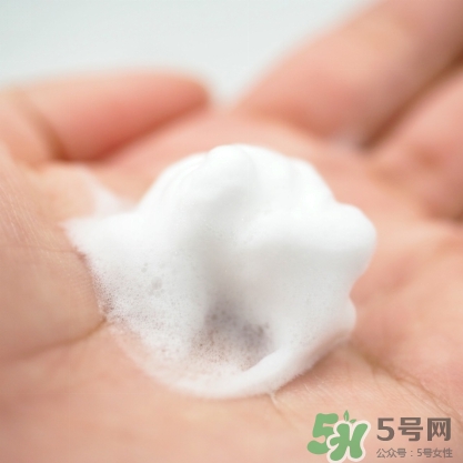 洗顏專科洗面奶怎么樣？洗顏專科洗面奶可以卸妝嗎？