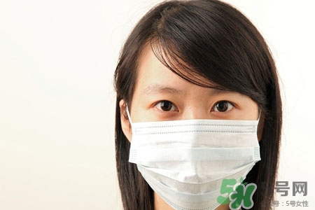 口臭會(huì)遺傳給孩子嗎？口臭會(huì)傳染給孩子嗎？