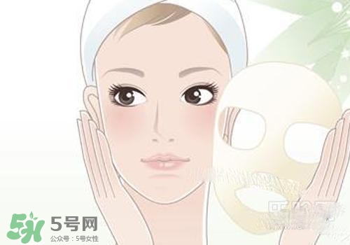 冬天敷面膜可以用熱水泡嗎？冬天敷面膜用多少度的水泡？