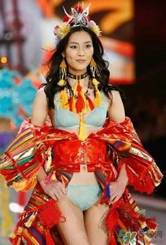 2017年流行什么眉型？2017年最流行眉毛介紹