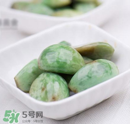 臘八蒜為什么是綠色的？臘八蒜怎么變綠？