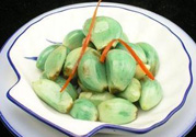 臘八醋怎么做的很綠？臘八醋怎么做蒜才綠？