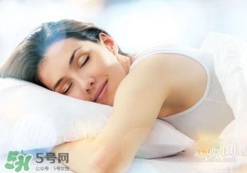 冬天不戴胸罩好不好？冬天胸罩幾天換一次？