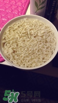 三養火雞面怎么吃?三養火雞面食用方法