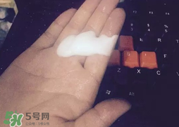 嬌韻詩綠吸盤好用嗎？嬌韻詩綠吸盤怎么樣？