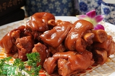 高壓鍋鹵豬蹄要多久？高壓鍋鹵豬蹄要多長(zhǎng)時(shí)間？
