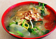 吃麻辣燙會口腔潰瘍嗎？口腔潰瘍能吃麻辣燙嗎？