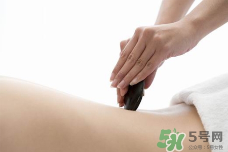 刮痧可以去濕氣嗎？體內濕氣重刮痧有用嗎？