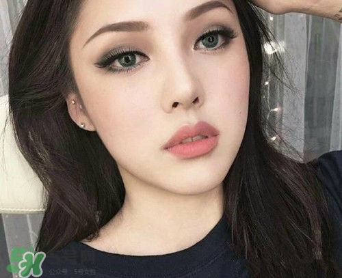 干玫瑰色是什么顏色？干玫瑰色口紅試色