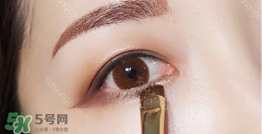 眼影膏用什么工具畫？眼影膏怎么化？