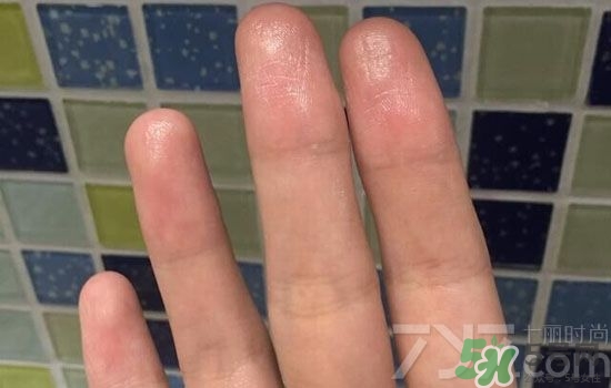 安耐曬金瓶怎么樣？安耐曬金瓶好用嗎？