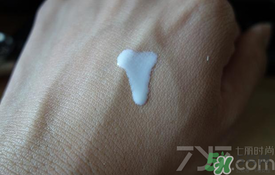 安耐曬金瓶怎么樣？安耐曬金瓶好用嗎？