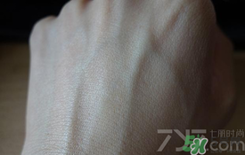 安耐曬金瓶怎么樣？安耐曬金瓶好用嗎？