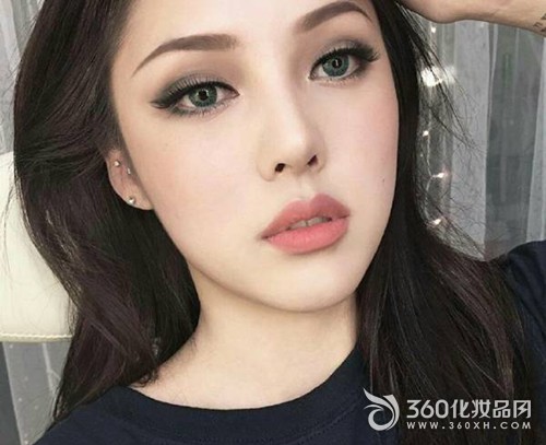 干玫瑰色適合什么膚色？干玫瑰色口紅適合黃皮嗎？