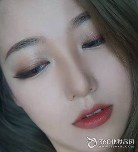 干玫瑰色適合什么膚色？干玫瑰色口紅適合黃皮嗎？